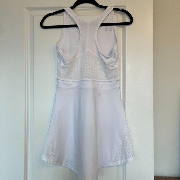 Like New! Under Armour White Tennis Dress - Size XS - Picture 4 of 7
